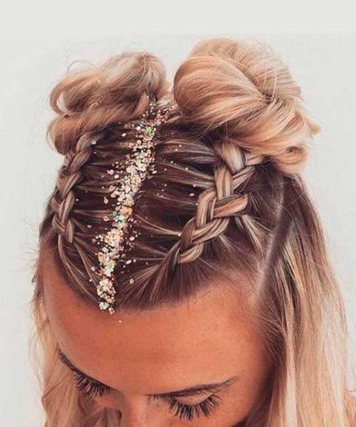 Peinado para fiesta con trenzas y purpurina en las raíces