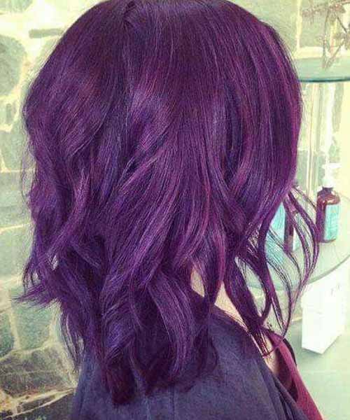 Cabello corto con ondas de color púrpura y morado