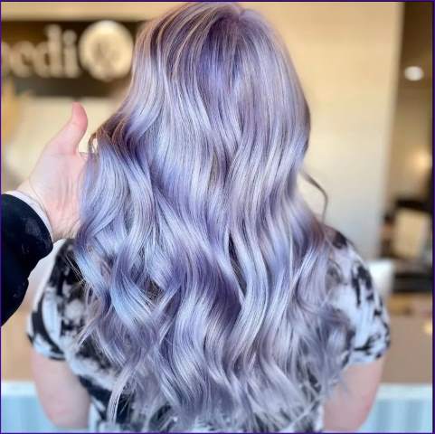 balayage platinadas en morado metalico 2024