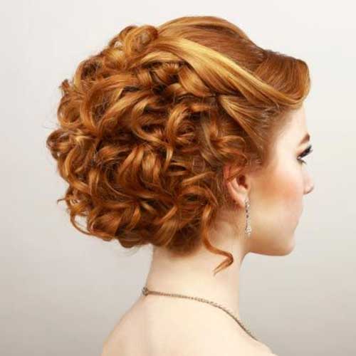 Prom Updos para Curly Bobs