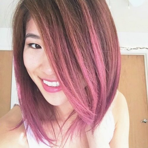 cabello lacio corto rosa y morado