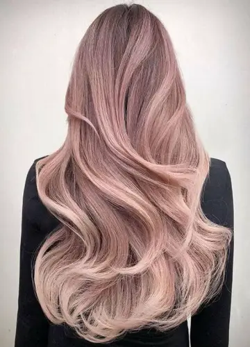 cabello rosa dorado