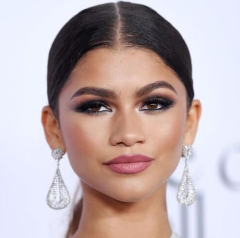 peinado zendaya para invitada de boda